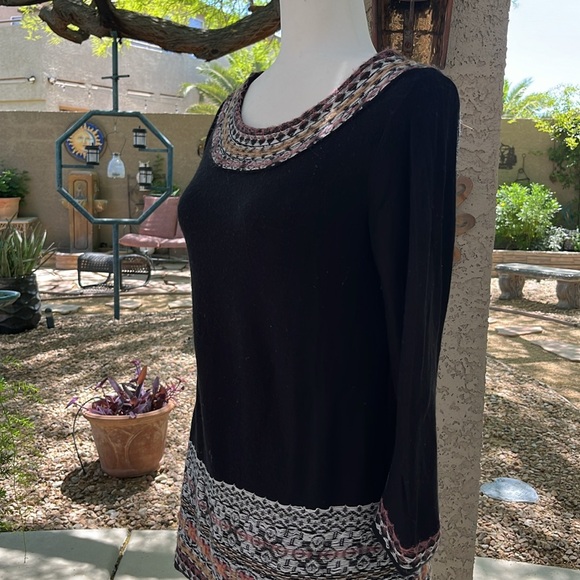 Sleeping on snow for Anthropologie sweater - Picture 2 of 9